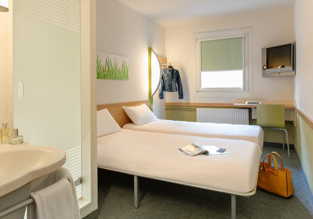 Ibis Budget Nurnberg Tennenlohe Erlangen Room photo